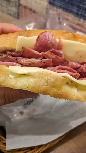 Comentarii opinii despre ルフラン池田駅前店