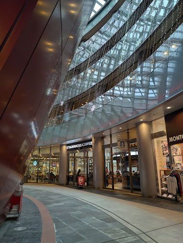 スターバックス コーヒー リバーウォーク北九州デコシティ店 - 北九州市