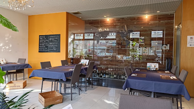 〒683-0811 鳥取県米子市錦町２丁目3−１ ホテルアクシス 1階