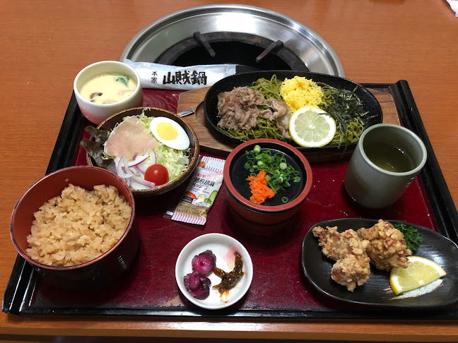 本家 山賊鍋 飯塚店 - 飯塚市