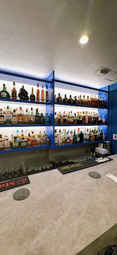 お酒の美術館 京急蒲田駅前店 - 大田区