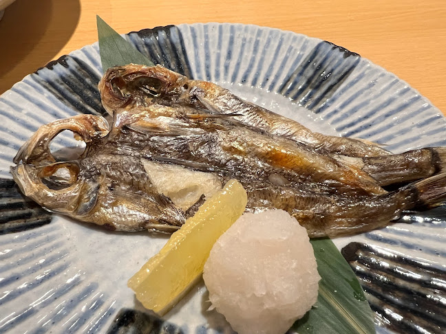 〒900-0032 沖縄県那覇市松山１丁目８−７ ロイヤルプラザ 2 1F