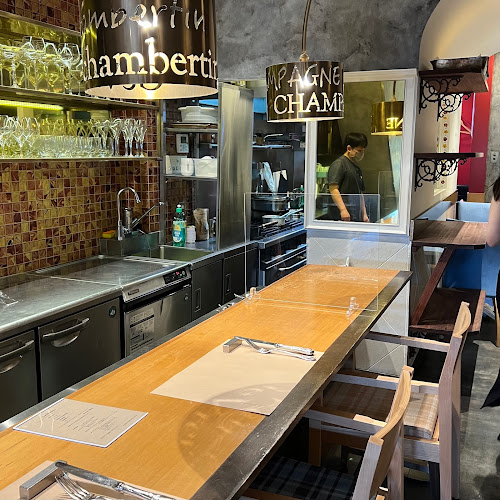 フランス料理 ワイズ - 大阪市