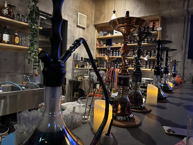 シーシャカフェ&バーFumée - 飲食業