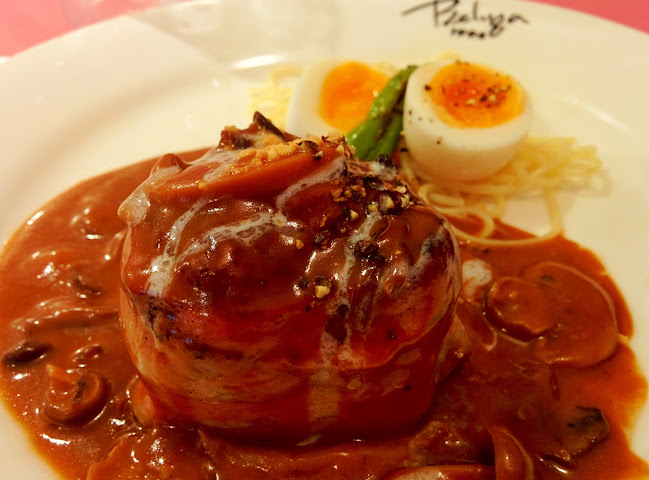 Opinii despre ベルーガ în 墨田区 - 飲食業