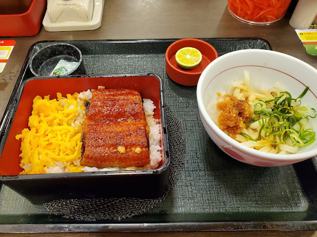 なか卯 西条大町店 - 飲食業