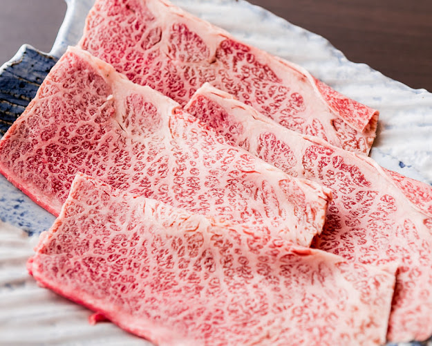 〒110-0005 東京都台東区上野３丁目１５−７ 寿ビル