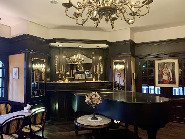 〒030-0801 青森県青森市新町１丁目１３−２１