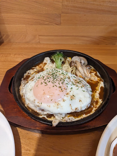 カジュアルダイニング レインディア