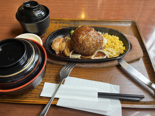 〒458-0037 愛知県名古屋市緑区潮見が丘１丁目５ カフェレストなるみ