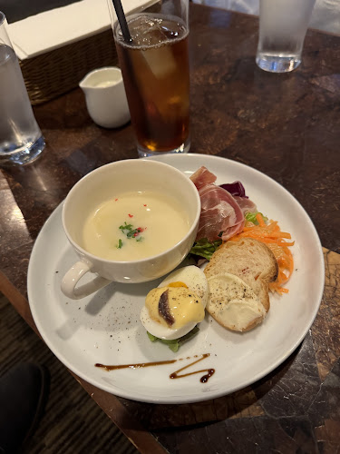 〒604-0042 京都府京都市中京区西洞院通御池上ル押西洞院町610番地