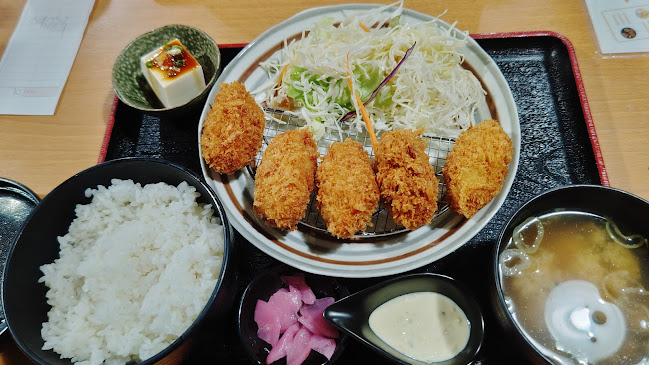 〒101-0061 東京都千代田区神田三崎町１丁目４−８ 愛光舎ビル B1F