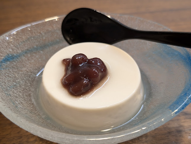 Opinii despre 京ゆば処静家 二条城店 în 京都市 - 飲食業