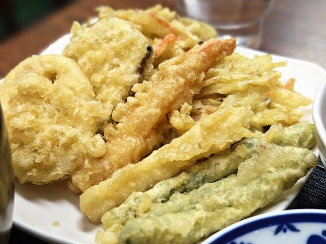 Opinii despre 大衆食堂 よしのや în 大阪市 - 飲食業