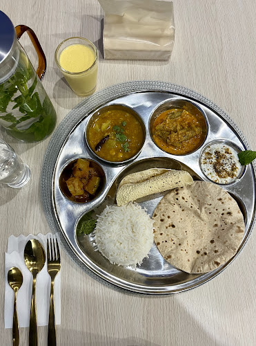 Opinii despre ミシュラナ în 名古屋市 - 飲食業