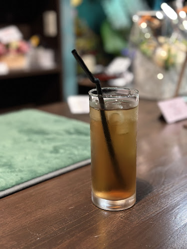 Opinii despre マジックカフェバー 手品のフウフ în 神戸市 - 飲食業