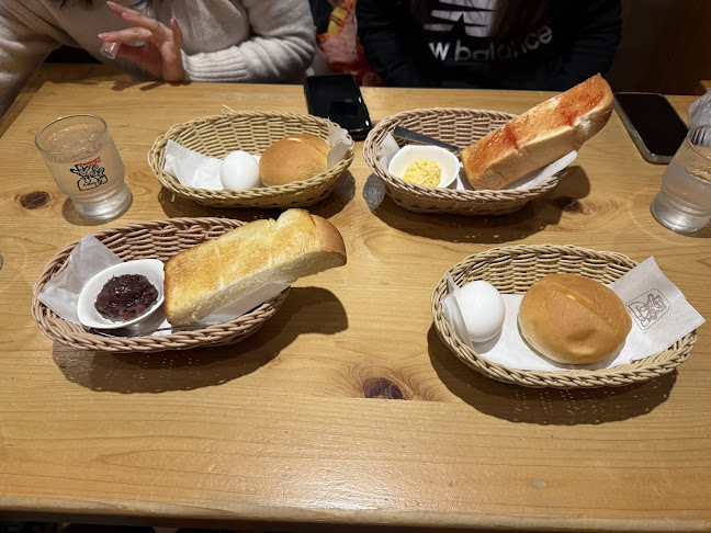 コメダ珈琲店 エスカ店 - 飲食業