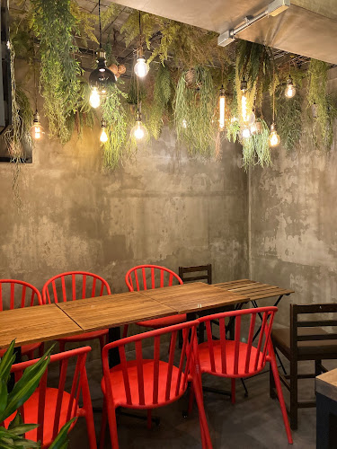 チキンプリンス - 飲食業