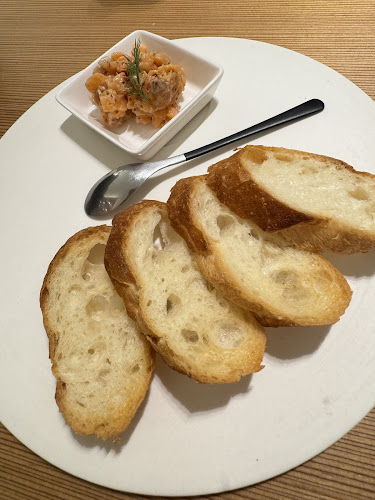 バール・デ・美富味 - 飲食業