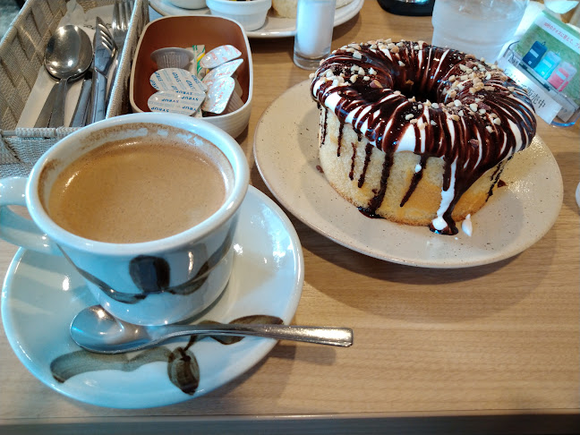 〒231-0861 神奈川県横浜市中区元町１丁目１８