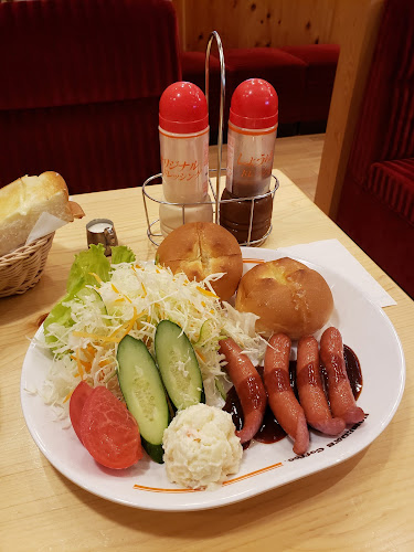 Opinii despre コメダ珈琲店 大宮南中野店 în さいたま市 - 飲食業