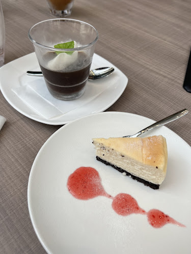 ライトアップ カフェ＆ダイニング