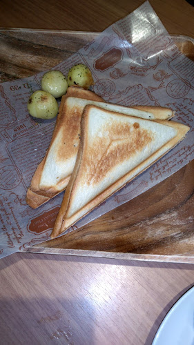 カフェ青山 岡山本店 - 岡山市