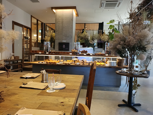 パンとエスプレッソと花束を