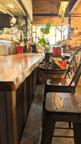 i10号倉庫 GARAGE CAFE&PIZZA