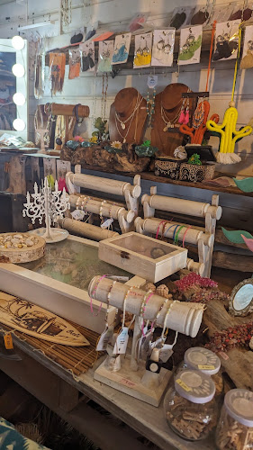 〒942-0081 新潟県上越市五智２丁目１３−５８