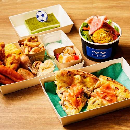 JFAサッカー文化創造拠点 blue－ing！ - 飲食業