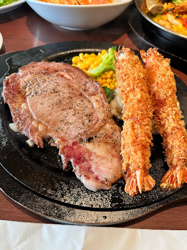 〒249-0005 神奈川県逗子市桜山８丁目１１−１１