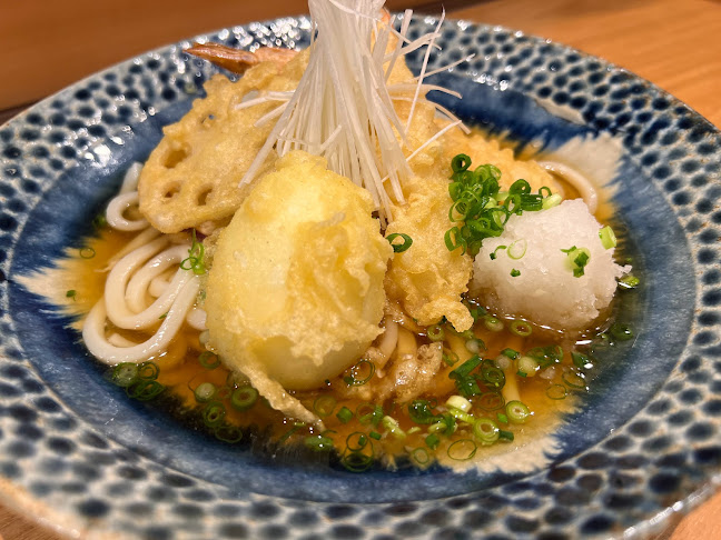 丸友 那覇総本店 - 那覇市