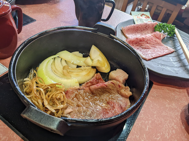 Opinii despre 一升びんはなれ în 松阪市 - 飲食業