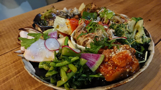 無国籍居酒屋 ふぁにや - 寝屋川市