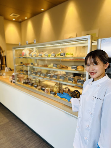 ブーランジェリータニグチ - 飲食業