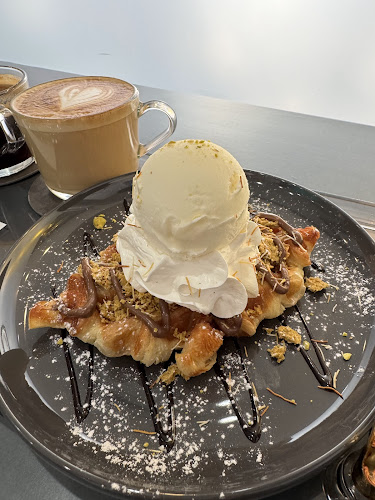 cafe G.Ray (カフェ グレイ) - 飲食業