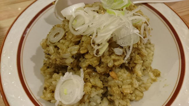 〒902-0067 沖縄県那覇市安里３７９