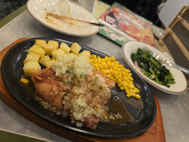 〒453-0872 愛知県名古屋市中村区平池町４丁目６０−１４ マーケットスクエアささしま １階