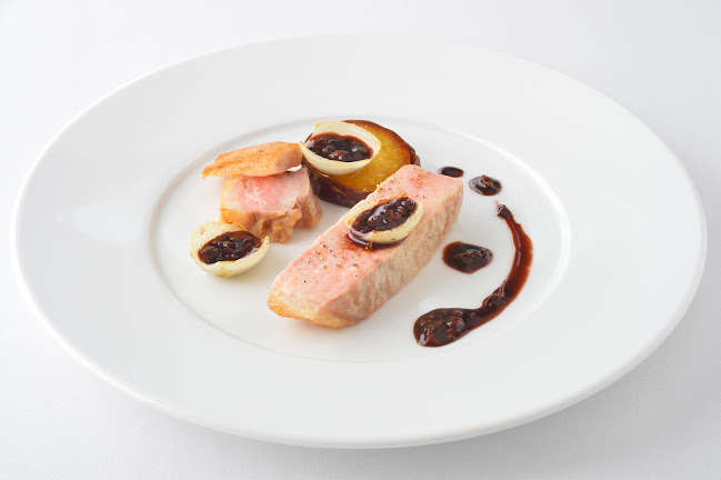 〒040-0053 北海道函館市末広町３−５