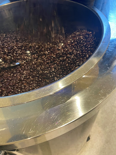 〒113-0022 東京都文京区千駄木２丁目３３−５ メゾン・ド・ヴィレ千駄木 １０２