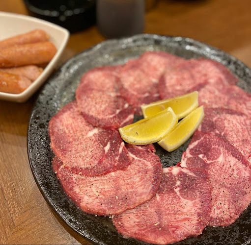 〒770-0921 徳島県徳島市栄町１丁目７