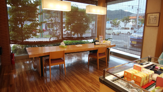 〒709-0861 岡山県東区瀬戸町瀬戸１８３−１