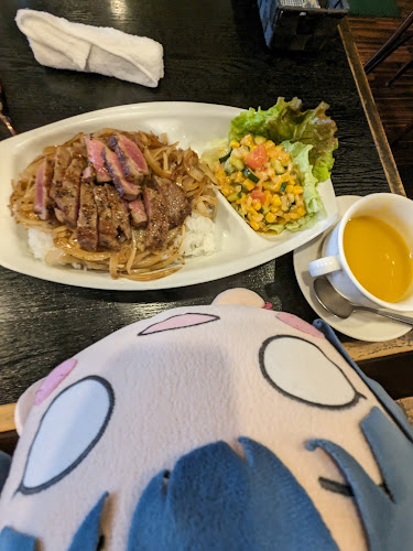 Opinii despre アーレス・コート în 沼津市 - 飲食業