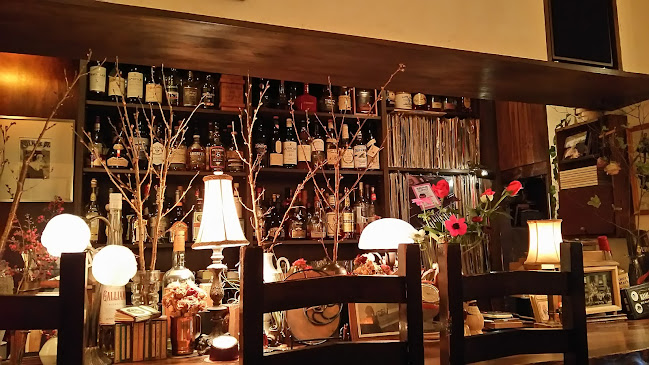 Opinii despre レキュム・デ・ジュール în 調布市 - 飲食業