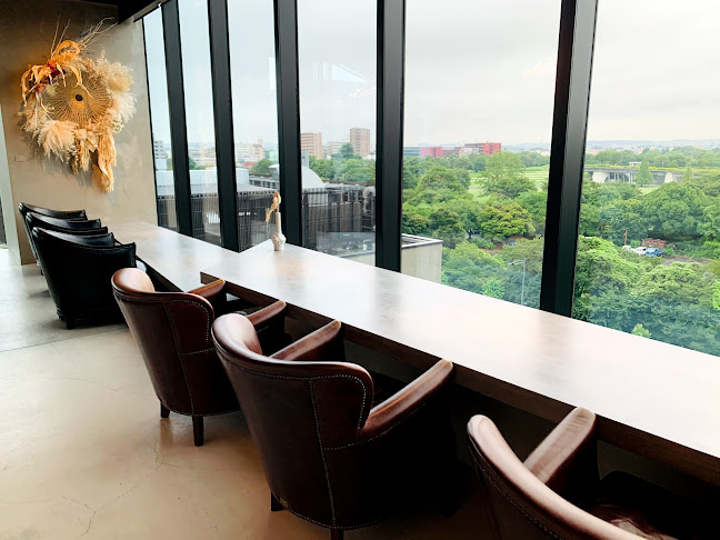 〒190-0014 東京都立川市緑町３−１