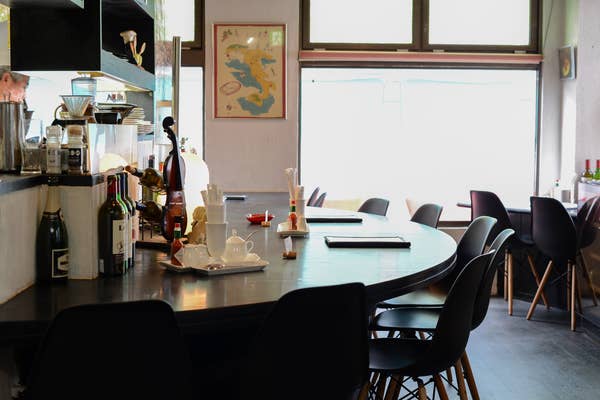 〒569-0802 大阪府高槻市北園町１８−１ コーケンビル 2F