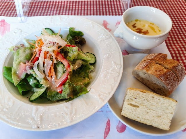 Opinii despre ラ・ローザンヌ茅ヶ崎店 în 茅ヶ崎市 - 飲食業