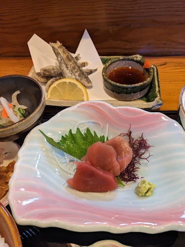 Opinii despre 日本料理 高浜 în 延岡市 - 飲食業