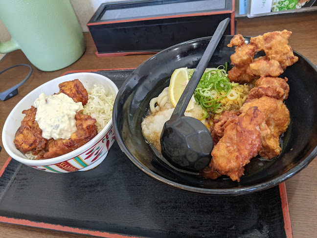 Comentarii opinii despre 鳴門うどんやまなみ店